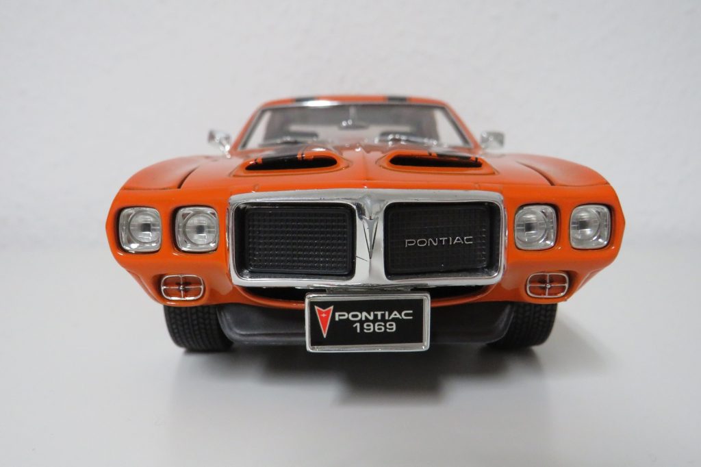 Pontiac Firebird 01