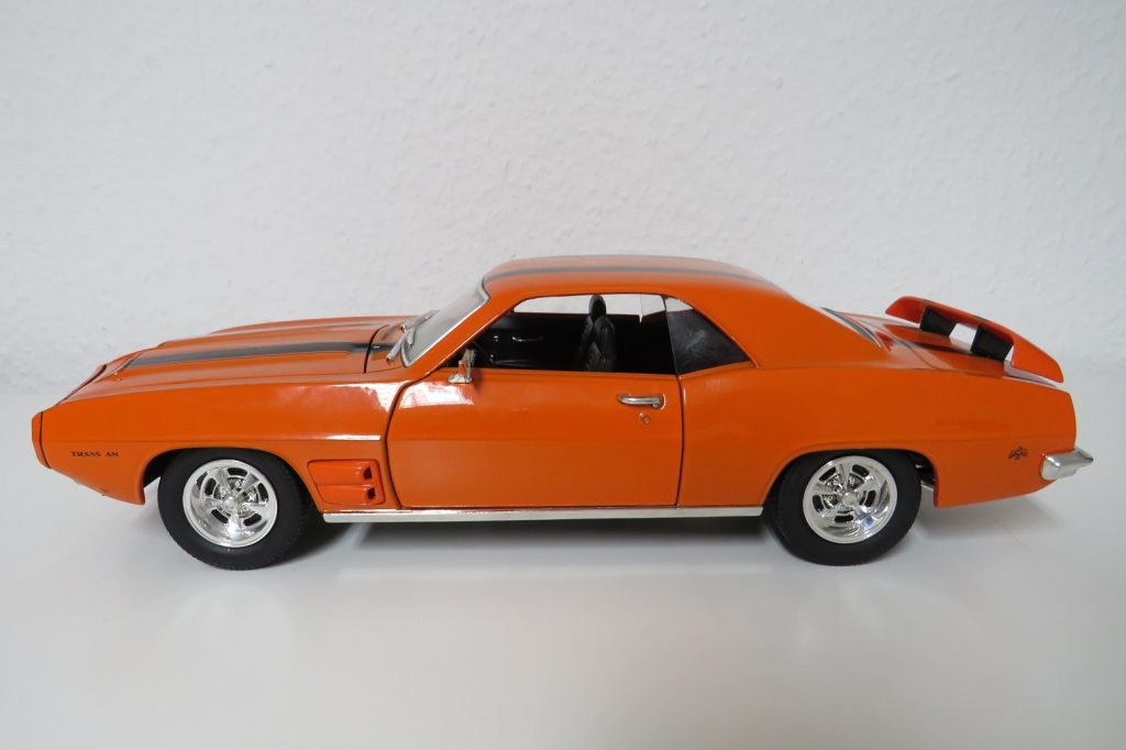 Pontiac Firebird 02