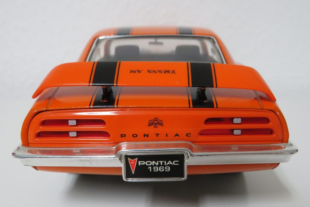 Pontiac Firebird 03