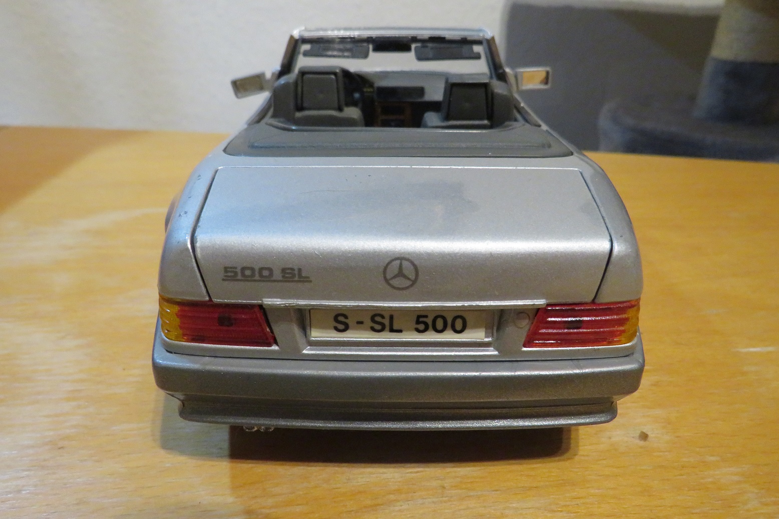 Mercedes Benz 500SL 04